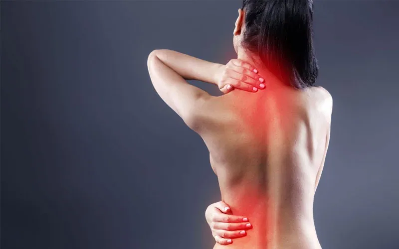 Dolor de espalda post cirugía bariátrica: causas, evolución y señales de alerta